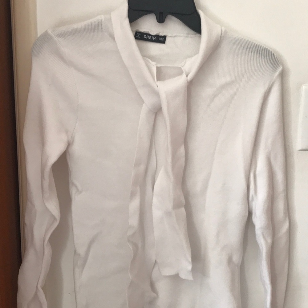 NWT - tie neck   Sweater